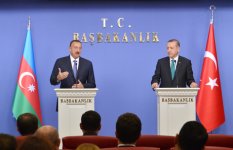 Prezident İlham Əliyev: İyirmi birinci əsr türk dünyasının əsri olacaq - Türkiyə və Azərbaycan bu istiqamətdə liderlik rolunu öz üzərinə götürüb (FOTO)