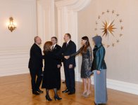 Azərbaycan Prezidenti və xanımının şərəfinə rəsmi nahar verilib (FOTO)