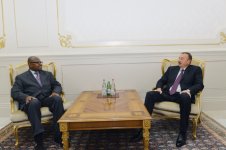 Prezident İlham Əliyev Anqolanın və Cibutinin Azərbaycanda yeni təyin olunmuş səfirlərinin etimadnaməsini qəbul edib