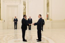 Prezident İlham Əliyev Anqolanın və Cibutinin Azərbaycanda yeni təyin olunmuş səfirlərinin etimadnaməsini qəbul edib