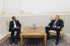 Prezident İlham Əliyev Anqolanın və Cibutinin Azərbaycanda yeni təyin olunmuş səfirlərinin etimadnaməsini qəbul edib