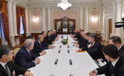Prezident İlham Əliyev Ukraynanın Baş naziri Nikolay Azarov ilə görüşüb (FOTO)