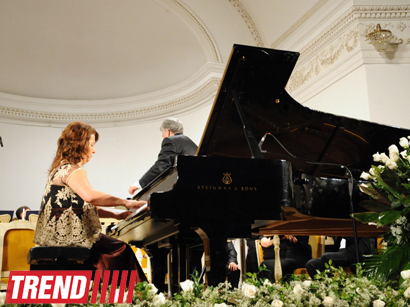 Bakıda Yeganə Axundovanın iştirakı ilə konsert proqramı keçirilib (FOTO)