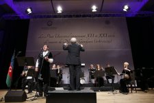 Heydər Əliyev Fondu Fransada Nizami Gəncəviyə həsr olunan növbəti sərgi və konsert təşkil edib (FOTO)