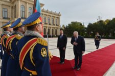 Azərbaycanda Belarus Prezidenti Aleksandr Lukaşenkonun rəsmi qarşılanma mərasimi olub (FOTO)
