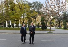 Prezident İlham Əliyev Səbail Rayon İcra Hakimiyyəti binasının əsaslı yenidənqurma işlərindən sonrakı vəziyyəti ilə tanış olub (FOTO)