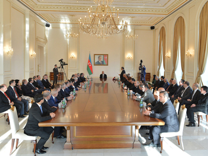 Prezident İlham Əliyev: Azərbaycanda azad media var və biz onun daha da inkişaf etməsində maraqlıyıq (FOTO)