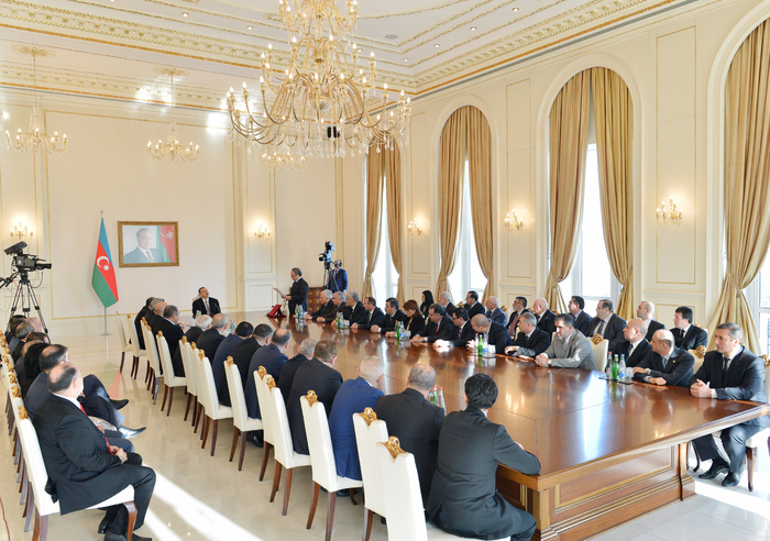 Prezident İlham Əliyev: Azərbaycanda azad media var və biz onun daha da inkişaf etməsində maraqlıyıq (FOTO)