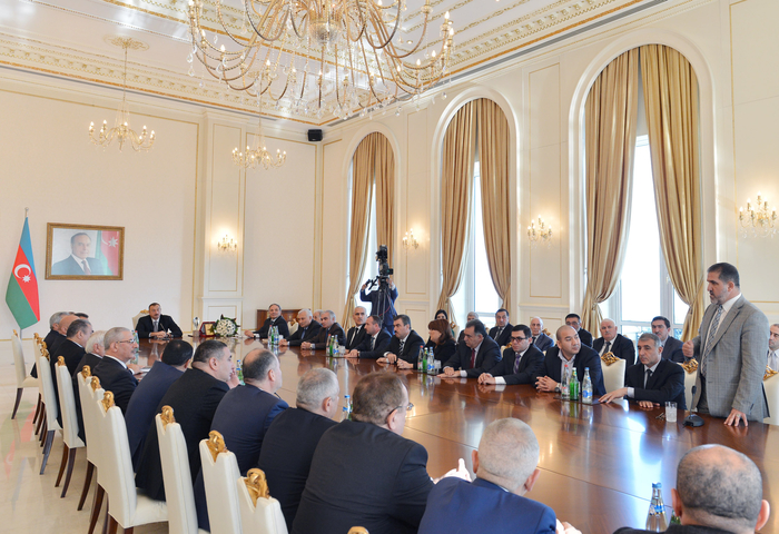 Prezident İlham Əliyev: Azərbaycanda azad media var və biz onun daha da inkişaf etməsində maraqlıyıq (FOTO)