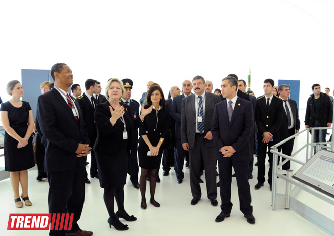 Heydər Əliyev Mərkəzində "Kosmosa səyahət" sərgisinin dünya premyerasının açılışı olub (FOTO)