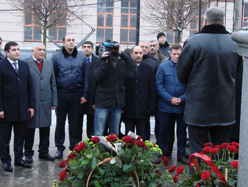 Ukraynada Heydər Əliyevin vəfatının onuncu ildönümü qeyd edilib (FOTO)