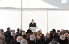 Prezident İlham Əliyev Bakıda Dədə Qorqud parkının açılışında iştirak edib (FOTO)