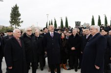 Prezident İlham Əliyev Bakıda Dədə Qorqud parkının açılışında iştirak edib (FOTO)