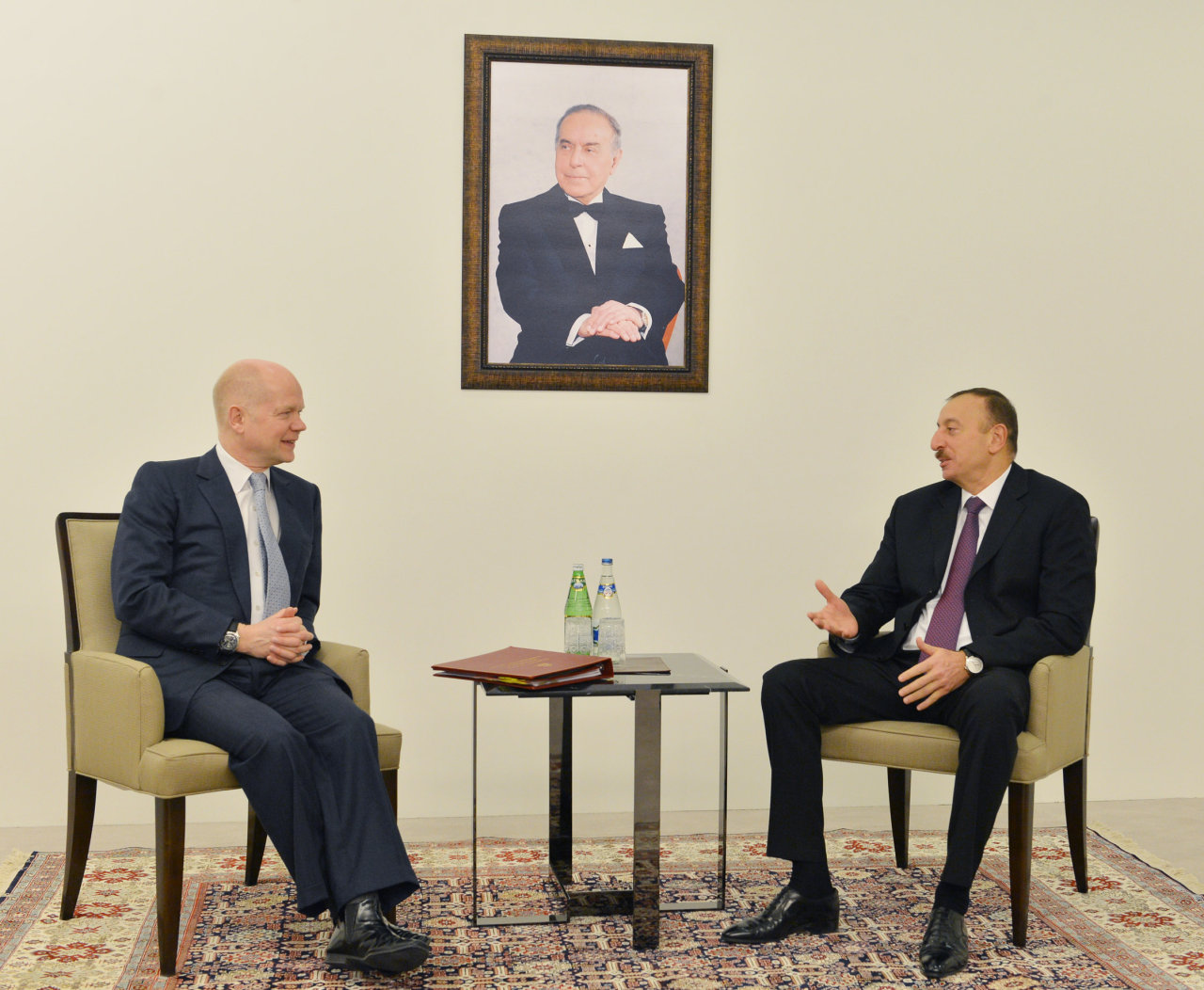 Prezident İlham Əliyev Böyük Britaniyanın xarici işlər nazirini qəbul edib