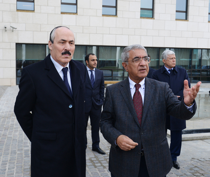 Dağıstan Respublikasının Prezidenti Ramazan Abdulatipov Azərbaycan Diplomatik Akademiyasında olmuşdur (FOTO)