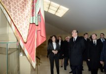 Dağıstan Respublikasının Prezidenti Ramazan Abdulatipov Dövlət Bayrağı Meydanı ilə tanış olmuşdur (FOTO)