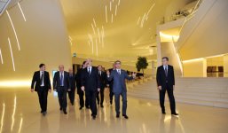 Dağıstan Prezidenti Ramazan Abdulatipov Heydər Əliyev Mərkəzində olub (FOTO)