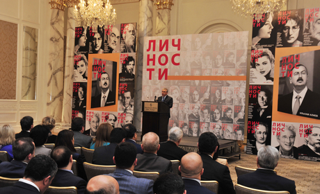 Ramiz Mehdiyev: Azərbaycana qısa müddətdə inanılmaz nailiyyətlər qazandıran Prezident İlham Əliyevin apardığı siyasət xarici ölkələrdə də böyük maraqla izlənilir (FOTO)