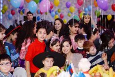 Mehriban Əliyeva: Biz hamımız öz ölkəmizlə fəxr etməliyik və Azərbaycanın inkişafı, daha da güclənməsi üçün çalışmalıyıq (FOTO)