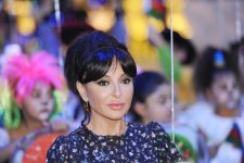 Mehriban Əliyeva: Biz hamımız öz ölkəmizlə fəxr etməliyik və Azərbaycanın inkişafı, daha da güclənməsi üçün çalışmalıyıq (FOTO)