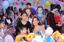 Mehriban Əliyeva: Biz hamımız öz ölkəmizlə fəxr etməliyik və Azərbaycanın inkişafı, daha da güclənməsi üçün çalışmalıyıq (FOTO)
