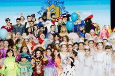 Mehriban Əliyeva: Biz hamımız öz ölkəmizlə fəxr etməliyik və Azərbaycanın inkişafı, daha da güclənməsi üçün çalışmalıyıq (FOTO)