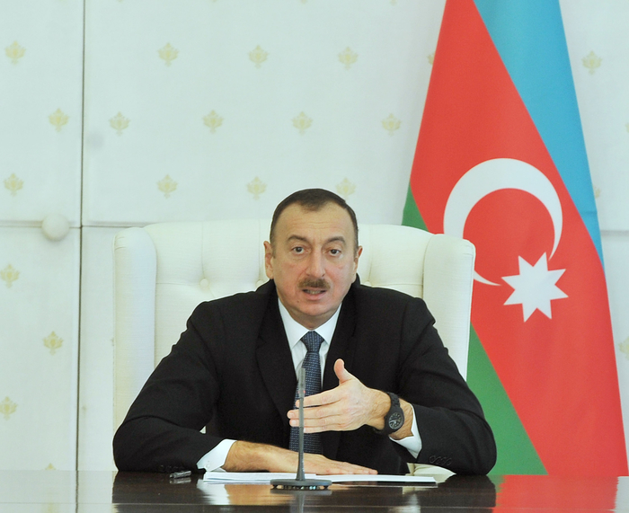 Prezident İlham Əliyev Azərbaycanda 2014-cü ili "Sənaye ili" elan edib (FOTO)