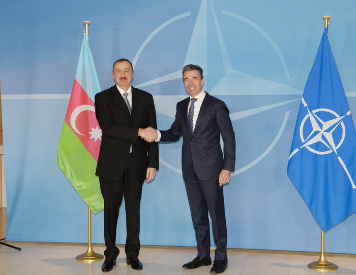 Prezident İlham Əliyevin NATO-nun baş katibi Anders Foq Rasmussen ilə görüşü olub (FOTO)