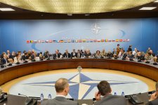 Prezident İlham Əliyev NATO-nun Şimali Atlantika Şurasında üzv dövlətlərin NATO yanında daimi nümayəndələri ilə görüşüb (FOTO)