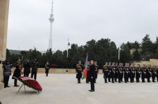 Azərbaycan Prezidenti İlham Əliyev Şəhidlər xiyabanını ziyarət edib (FOTO)