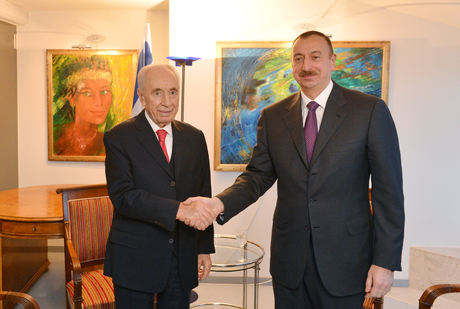Prezident İlham Əliyev Davosda İsrail Prezidenti ilə görüşüb (FOTO)