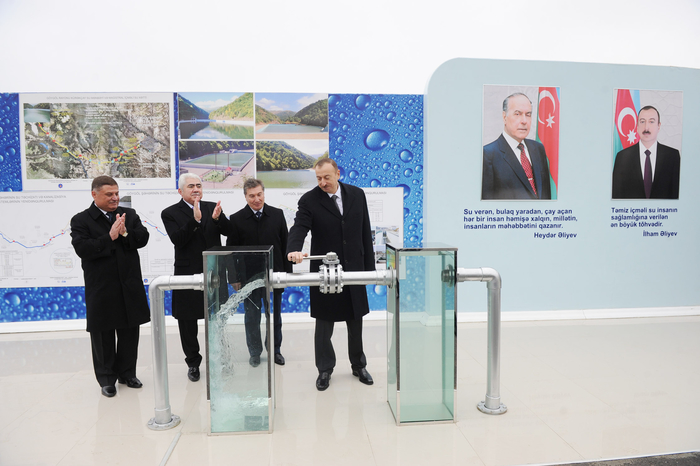 İlham Əliyev Göygölə içməli suyun verilməsi mərasimində iştirak edib (FOTO)