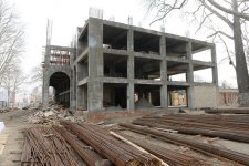 İlham Əliyev Gəncə Dövlət Filarmoniyasının yeni binasında aparılan inşaat işləri ilə tanış olub (FOTO)