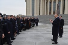 Prezident İlham Əliyev: Azərbaycanda hər bir sahə - təhsil, səhiyyə üzrə, ictimai proseslər çox müsbət istiqamətdə gedir (FOTO)