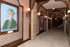 Prezident İlham Əliyev Gəncə Qala Qapıları – Arxeologiya və Etnoqrafiya Muzeyi Abidə Kompleksi ilə tanış olub (FOTO)