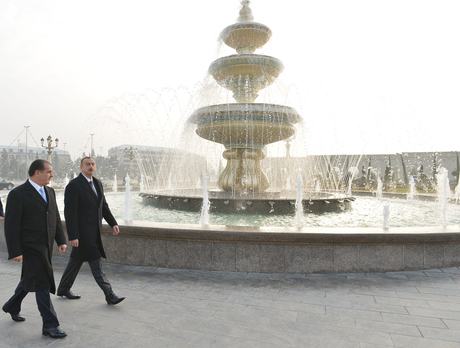 Prezident İlham Əliyev: Azərbaycanda hər bir sahə - təhsil, səhiyyə üzrə, ictimai proseslər çox müsbət istiqamətdə gedir (FOTO)
