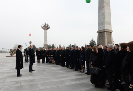 Prezident İlham Əliyev: Azərbaycanda hər bir sahə - təhsil, səhiyyə üzrə, ictimai proseslər çox müsbət istiqamətdə gedir (FOTO)