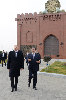 Prezident İlham Əliyev Gəncə Qala Qapıları – Arxeologiya və Etnoqrafiya Muzeyi Abidə Kompleksi ilə tanış olub (FOTO)