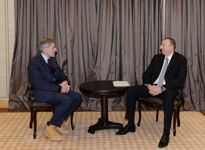 İlham Əliyev "GDF Suez" şirkətinin baş icraçı direktoru ilə görüşüb (FOTO)