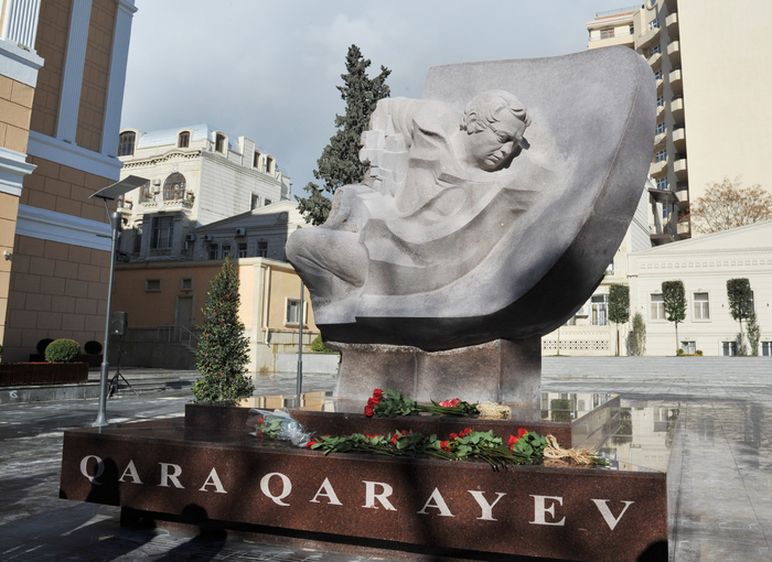 Prezident İlham Əliyev: Xalq musiqimiz, muğam sənəti ümumdünya musiqi sənətinin zirvəsidir (FOTO)