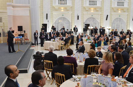 Azərbaycan Prezidenti İlham Əliyev Soçidə təşkil olunan rəsmi qəbulda iştirak edib (FOTO)