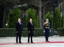 Gürcüstan Prezidenti Georgi Marqvelaşvilinin rəsmi qarşılanma mərasimi olub (FOTO)