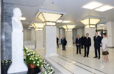 Prezident İlham Əliyev: Milli musiqinin inkişafında xidmətləri olan şəxslər Azərbaycanın milli sərvətidir (FOTO)