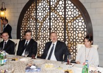 Prezident İlham Əliyev: Milli musiqinin inkişafında xidmətləri olan şəxslər Azərbaycanın milli sərvətidir (FOTO)