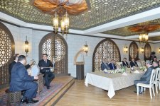Prezident İlham Əliyev: Milli musiqinin inkişafında xidmətləri olan şəxslər Azərbaycanın milli sərvətidir (FOTO)