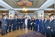 Prezident İlham Əliyev: Milli musiqinin inkişafında xidmətləri olan şəxslər Azərbaycanın milli sərvətidir (FOTO)