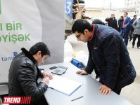 Bakıda "Hər kağızı bir yarpağa dəyişək" layihəsi çərçivəsində kütləvi aksiyaya start verilib (FOTO)