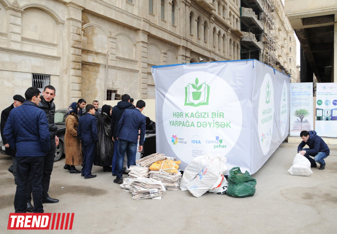 Bakıda "Hər kağızı bir yarpağa dəyişək" layihəsi çərçivəsində kütləvi aksiyaya start verilib (FOTO)