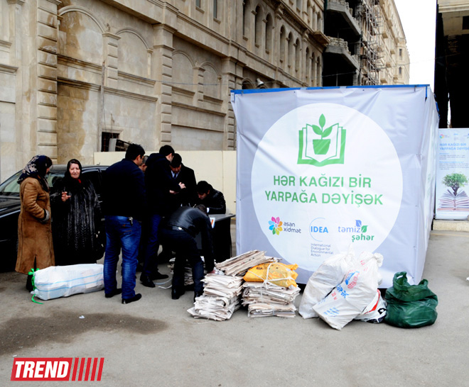 Bakıda "Hər kağızı bir yarpağa dəyişək" layihəsi çərçivəsində kütləvi aksiyaya start verilib (FOTO)