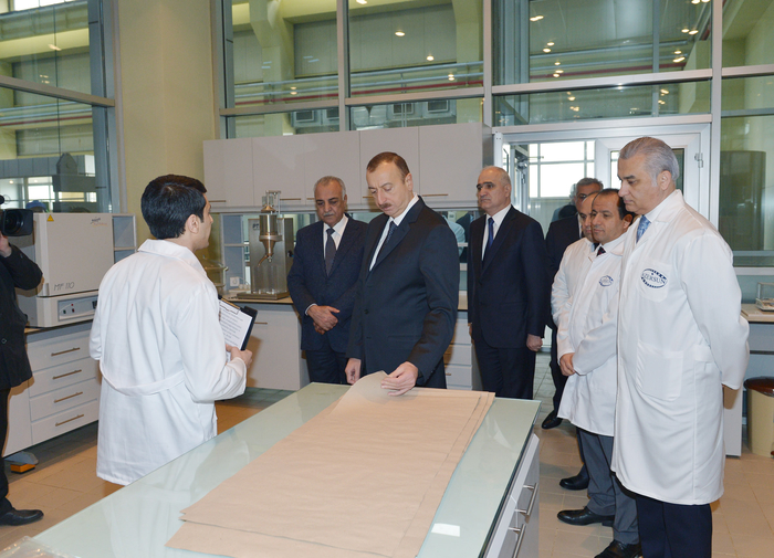 İlham Əliyev Azərbaycan kağız və karton istehsalat kombinatının açılışında iştirak edib (FOTO)